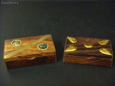 Caixa de madeira artesanal porta-comprimidos - Foto 2