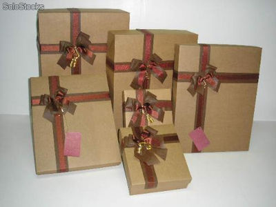 Caixas para presentes com fita, laço e cartão - Foto 2