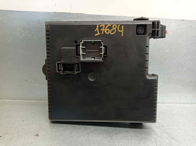 Caja reles / fusibles / 30728273 / 28017881 / 4506641 para volvo XC90 2.4 Diesel - Foto 2
