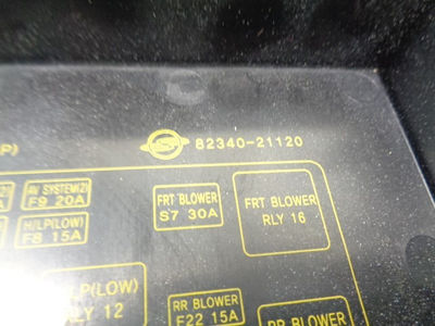 Caja reles / fusibles / 8234021120 / 4602706 para ssangyong rodius 2.7 Turbodies - Foto 3