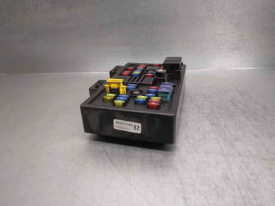 Caja reles / fusibles / 96821082 / 4422503 para chevrolet captiva 2.0 Diesel cat - Foto 3