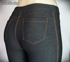 Calça jegging em malha jeans - Legging jeans - Foto 4