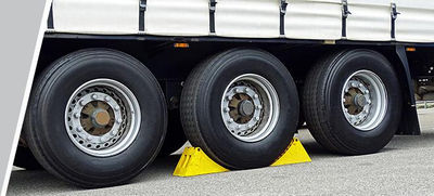 Cale roue pour camions et semi-remorques - Photo 3