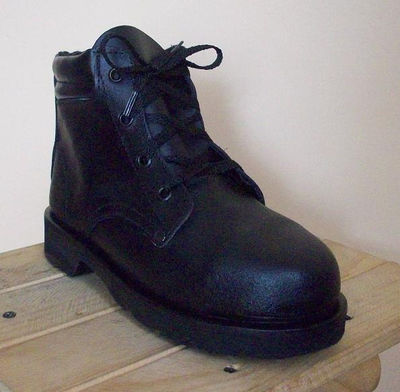 Calzado industrial botas en cuero para trabajo - Foto 2