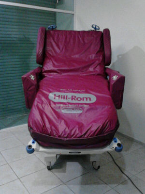 Cama Hill Rom Total Care sport2con colchon de aire terapia pulmonar $45mil pesos - Foto 5