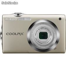Camara Digital Nikon CoolPix S3000 Digital Camera