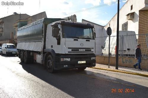 Camion Cuba Pienso Iveco 3 Ejes De Vic