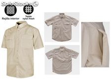 Camisa laboral manga corta color beige con rejilla interior