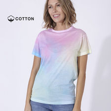 Camiseta unisex con estampado multicolor efecto arcoíris
