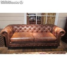 Canape chesterfield cuir 3 places