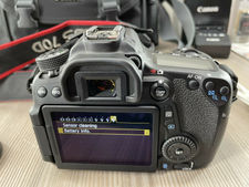 Canon eos 70D dslr camera (body