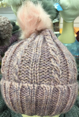 Cappelli di lana donna con pon pon a treccia