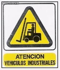 Cartel señalizacion atencion vehiculos industriales