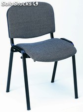 Chaise empilable Iso en tissu M2