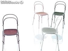 Chaise en acier et polypropylène, silla vigna