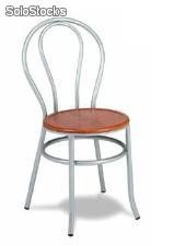 Chaise en bois et acier, silla mod 111