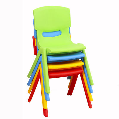 chaise en plastique hs - Photo 2