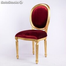 chaise médaillon rouge