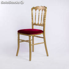 Chaise Napoleon 3 dorée en bois de hêtre et galette rouge fabriquée en Europe