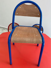 chaise scolaire //chaise enfant//mobilier scolaire mm