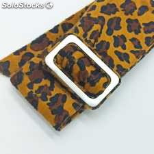 Cinture con stampa animalier.