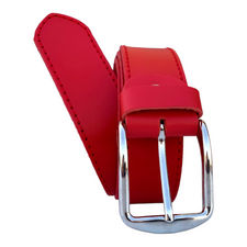 Cinturón de piel rojo una costura en su color