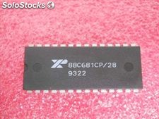 Circuito integrado de compçõente eletrônico de semicondutores 88C681CP/28