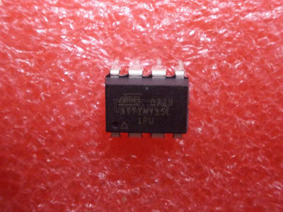 Circuito integrado de compçõente eletrônico de semicondutores ATTINY15L-1PU