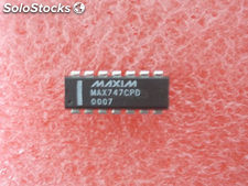 Circuito integrado de compçõente eletrônico de semicondutores MAX747CPD
