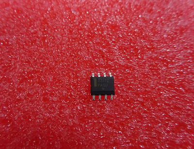 Circuito integrado de compçõente eletrônico de semicondutores MC33172D