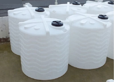 Citerne alimentaire 6000 litres en plastique phed 6 tonnes - Photo 2