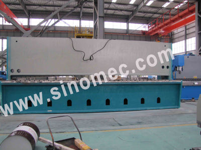 Cizalla hidráulica guilloina hidráulica CNC de Sinomec 6000X30mm - Foto 3