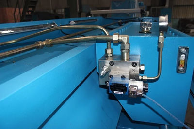 CNC guillotina cizalla hidraulica el Estander europeo MS8-10*3200mm para laminas - Foto 2