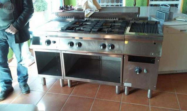 Paseo Nuestra compañía Jarra Cocina Industrial Restaurante completa Fogones Plancha Parrilla