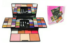 COFFRET Palette Maquillage My Essentials Leticia Well 51pièces
