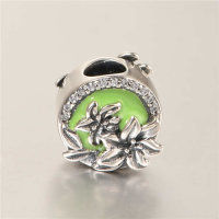 colgante pelota de plata para pulsera esmalte verde con zircones cristales . - Foto 2