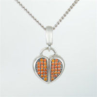 colgante plata para collar, diseño de corazón con circónes rojos . - Foto 3