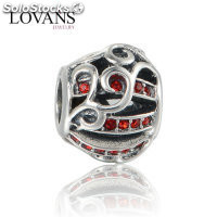 colgante plata para collar o pulsera con piedras rojas ,estilo clásico.