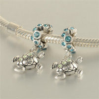 colgante plata para pulsera, diseño de anillo+tortuga con piedras - Foto 2