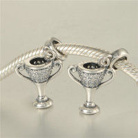 colgante plata para pulsera, diseño de copa con circónes cristales - Foto 2
