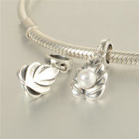 colgante plata para pulsera, diseño de una hoja+perla - Foto 3