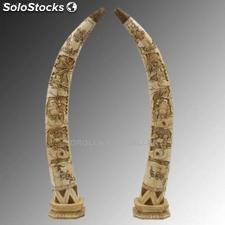 Colmillos de pie - Buda 88cm (Pareja) | hueso tallado en hueso tallado