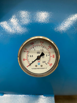 Compresor de tornillo 20HP 350lts con secador - Foto 5