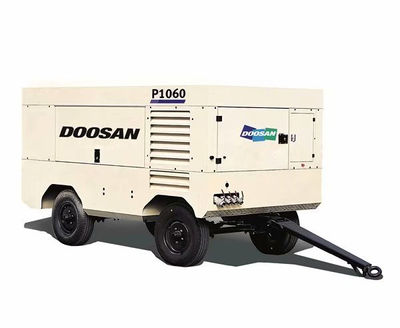Compressor de ar móvel do parafuso móvel do poder P1060 de Doosan