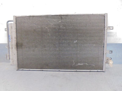 Condensador / radiador aire acondicionado / 5801255825 / 4479130 para iveco dail - Foto 2
