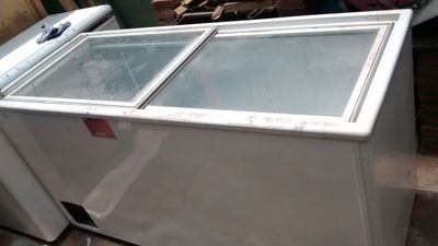 Congelador tapa de vidrio marca bozzo, - Foto 2