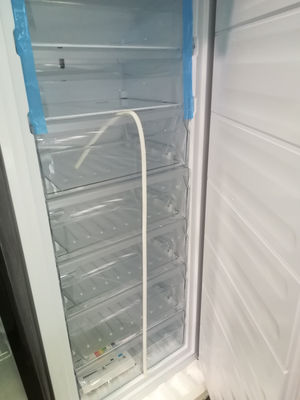Congelador vertical bauknecht