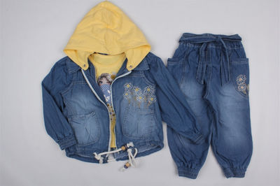 Conjunto chaqueta camiseta pantalon vaquero 2 - 5 años niña - Foto 4