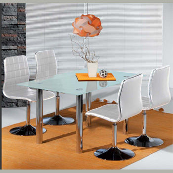 Conjunto mesa de salon + 4 sillas Mod aworld translucido/cromadas
