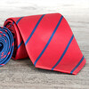 Corbata en poliéster satinado en colores sobrios